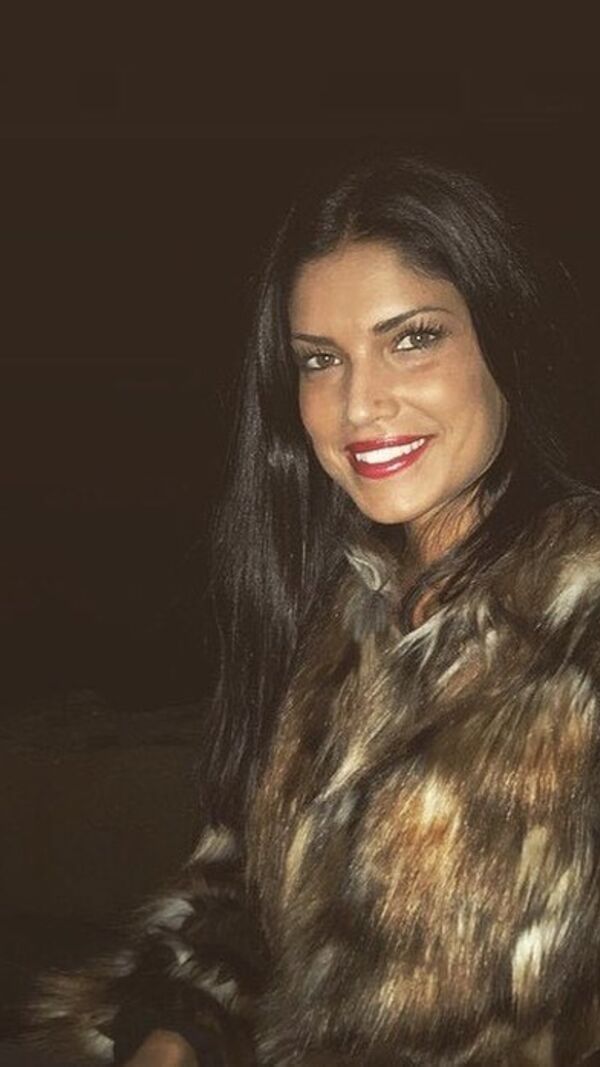 Carolina Fernandes, Ângelo Rodrigues