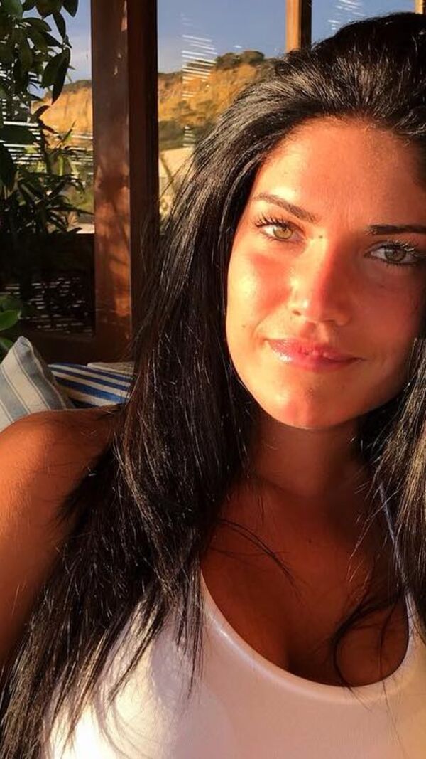 Carolina Fernandes, Ângelo Rodrigues