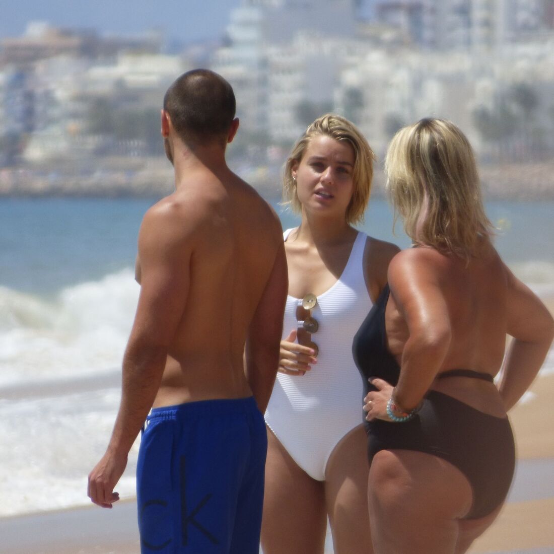 Lourenço Ortigão, Kelly Bailey, algarve, verão, prisioneira, tvi, praia, mãe, Carolina aragão, Amílcar Ortigão, garrão