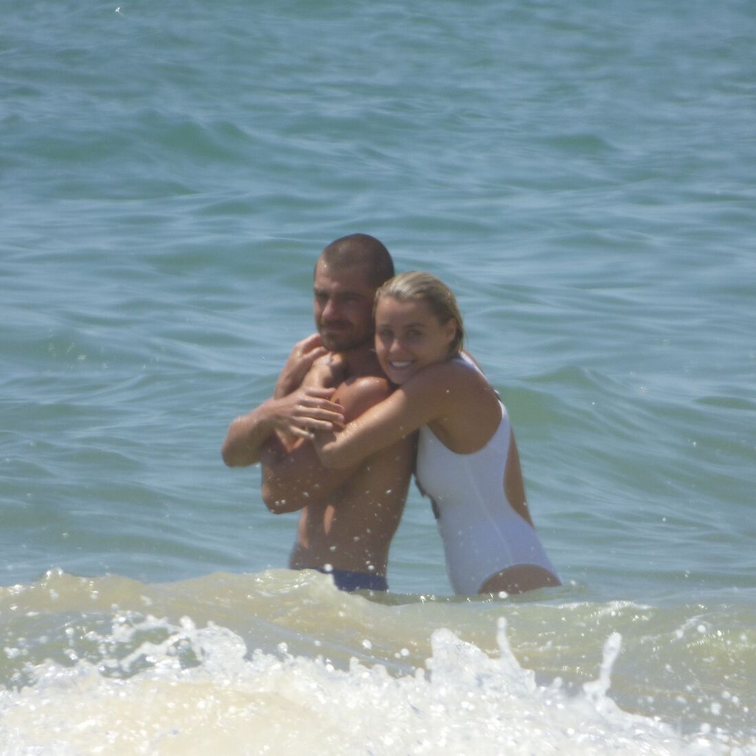 Lourenço Ortigão, Kelly Bailey, algarve, verão, prisioneira, tvi, praia, mãe, Carolina aragão, Amílcar Ortigão, garrão