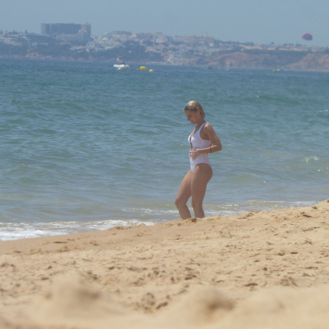 Lourenço Ortigão, Kelly Bailey, algarve, verão, prisioneira, tvi, praia, mãe, Carolina aragão, Amílcar Ortigão, garrão