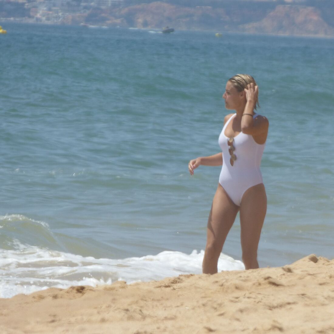 Lourenço Ortigão, Kelly Bailey, algarve, verão, prisioneira, tvi, praia, mãe, Carolina aragão, Amílcar Ortigão, garrão