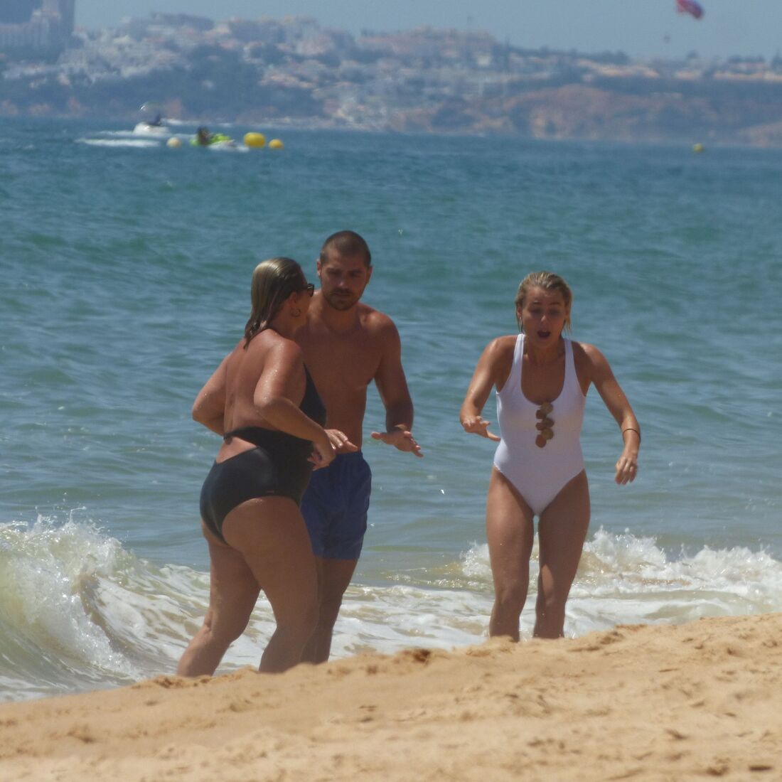 Lourenço Ortigão, Kelly Bailey, algarve, verão, prisioneira, tvi, praia, mãe, Carolina aragão, Amílcar Ortigão, garrão