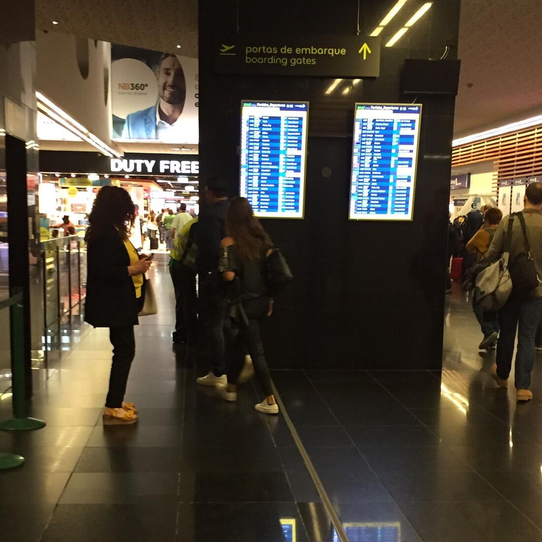 Tony Carreira, ângela rocha, aeroporto, divórcio, romance 