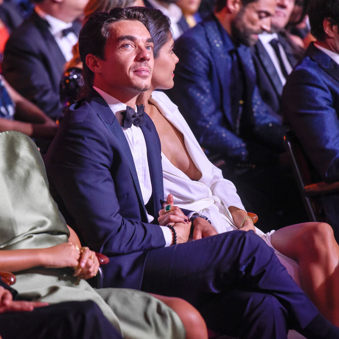 José Mata, Isabela Valadeiro