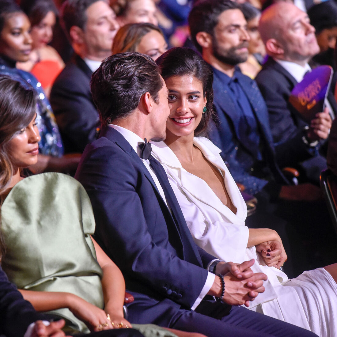 José Mata, Isabela Valadeiro