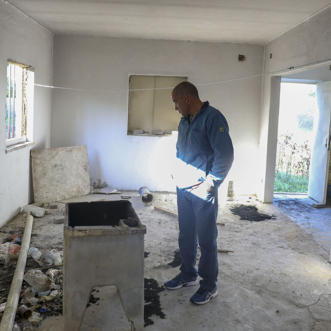 Manuel Xavier, sem abrigo