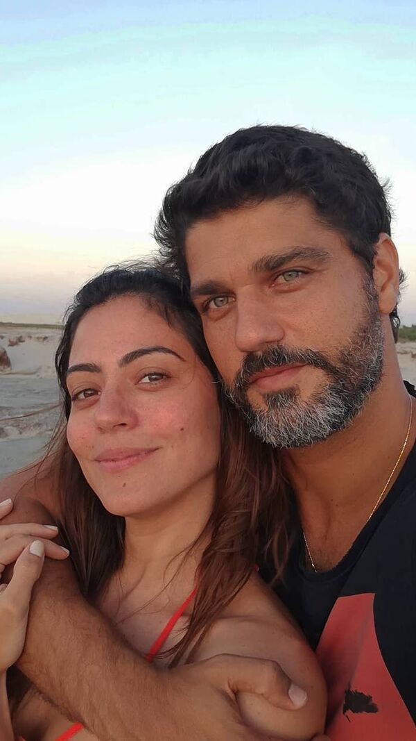 Bruno Cabrerizo e Carol Castro
