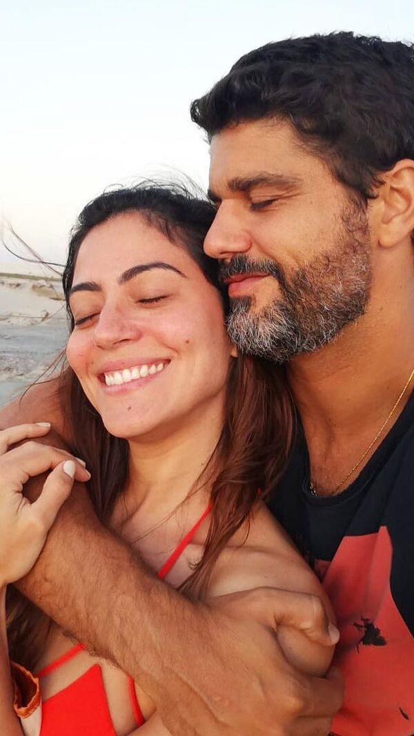 Bruno Cabrerizo e Carol Castro