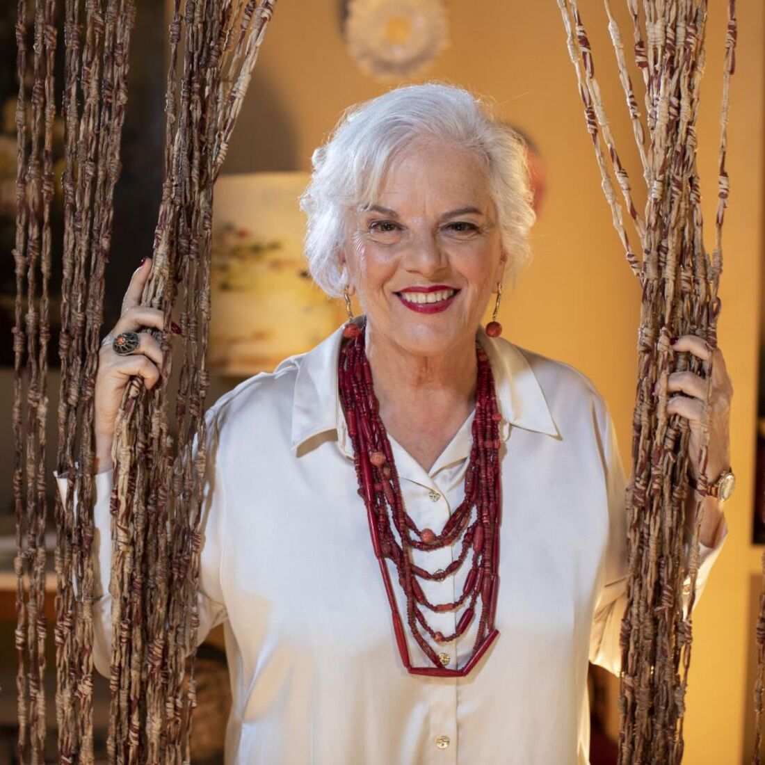 Lídia Franco, atriz, na corda bamba, atriz