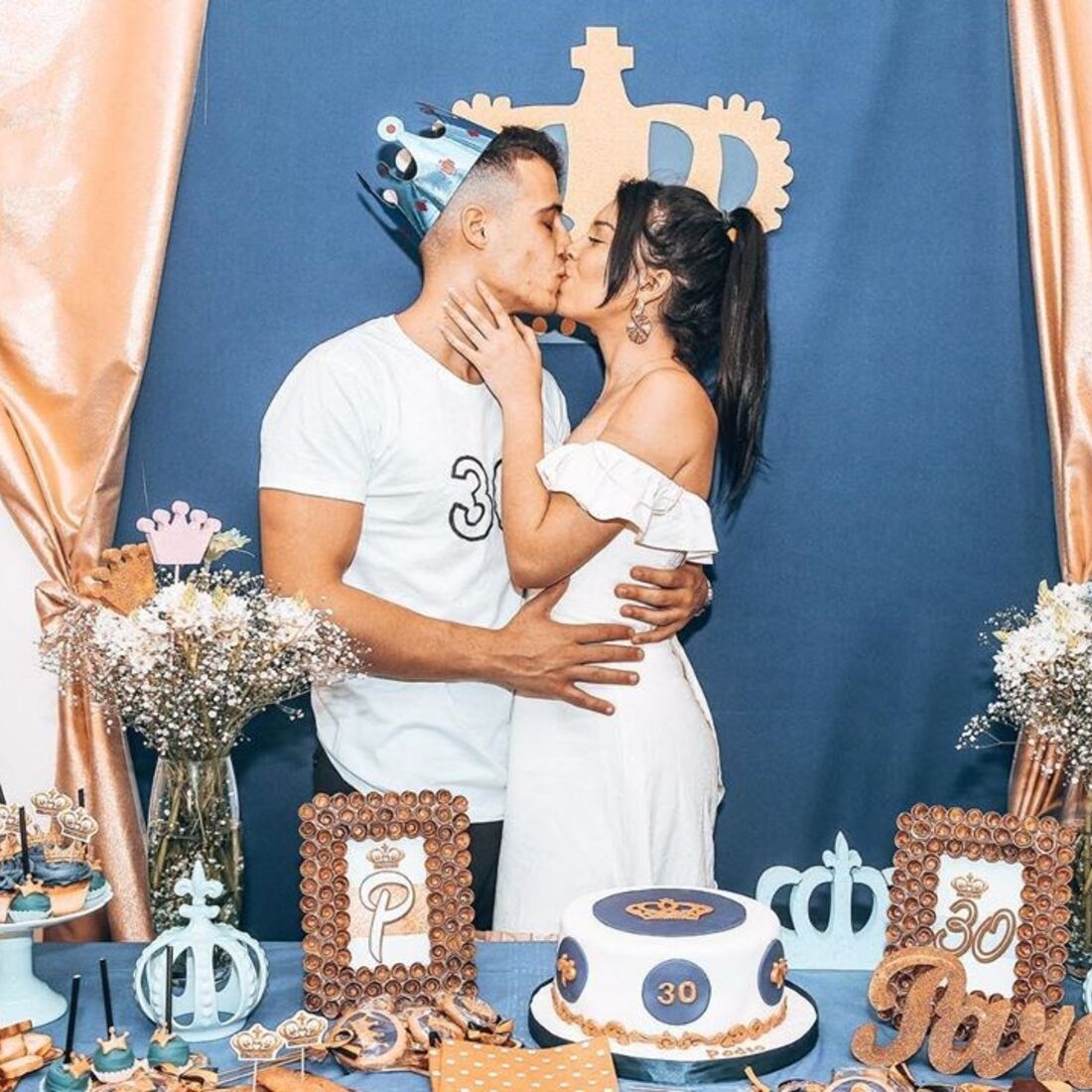 Pedro Moreira, Isabela Cardinali