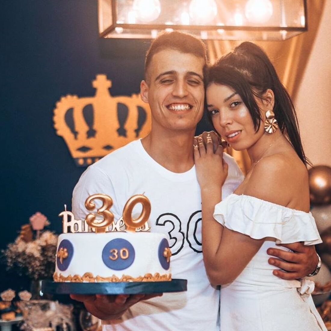 Pedro Moreira, Isabela Cardinali