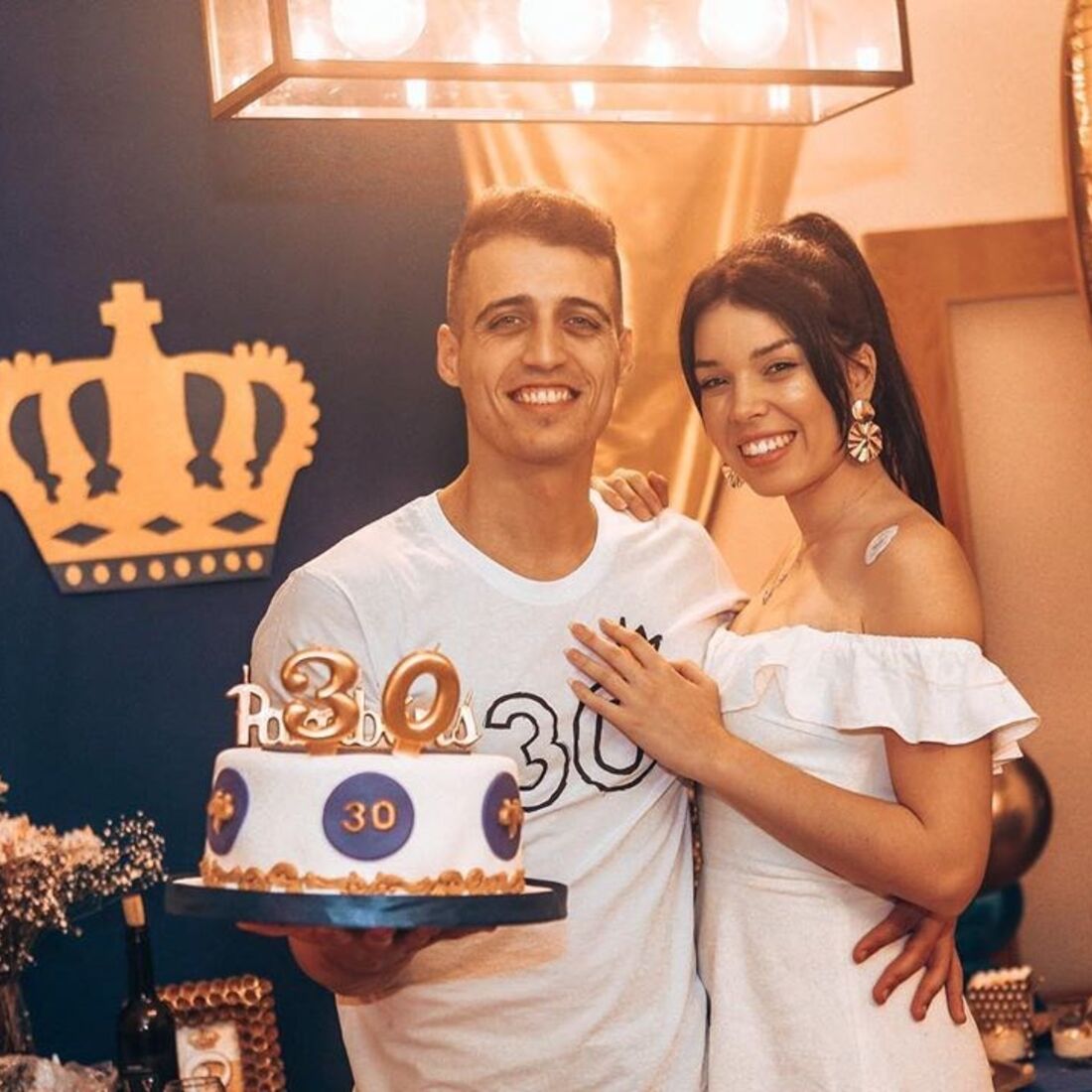 Pedro Moreira, Isabela Cardinali