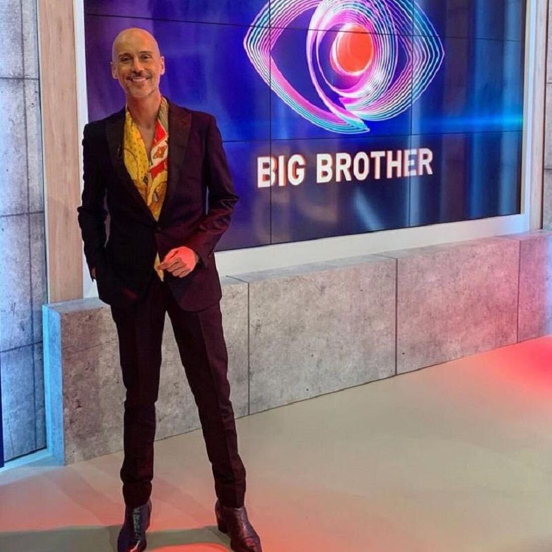 Pedro Crispim, comentador BB e ex-namorado de Cláudio Ramos