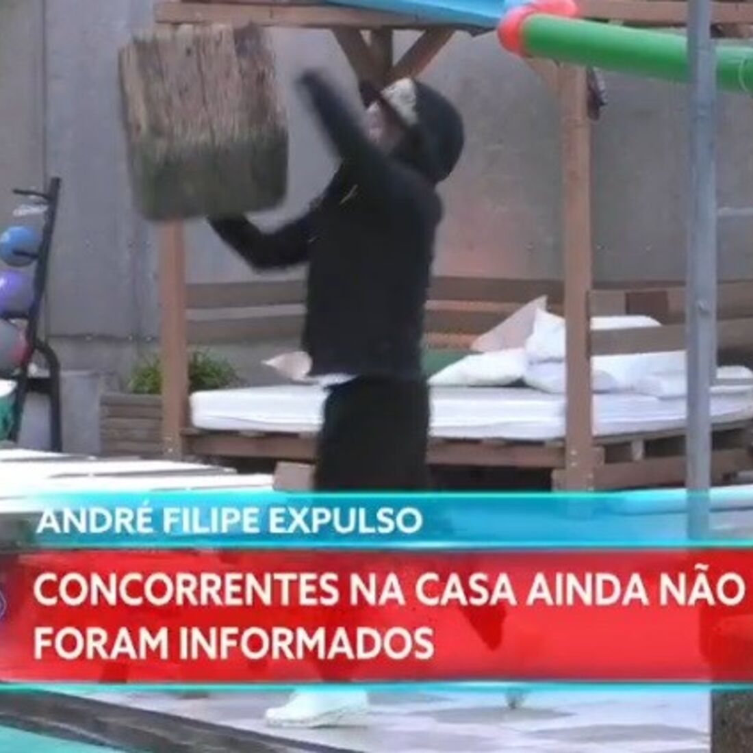 André Filipe, Concorrente, Big Brother a Revolução, TVI, expulsão, desiquilibrado,  