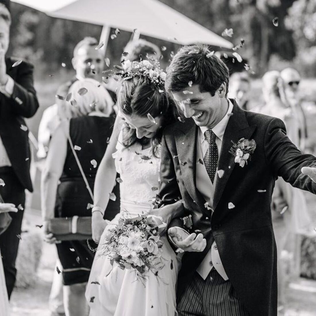 maria, lourenço, o noivo é que sbae