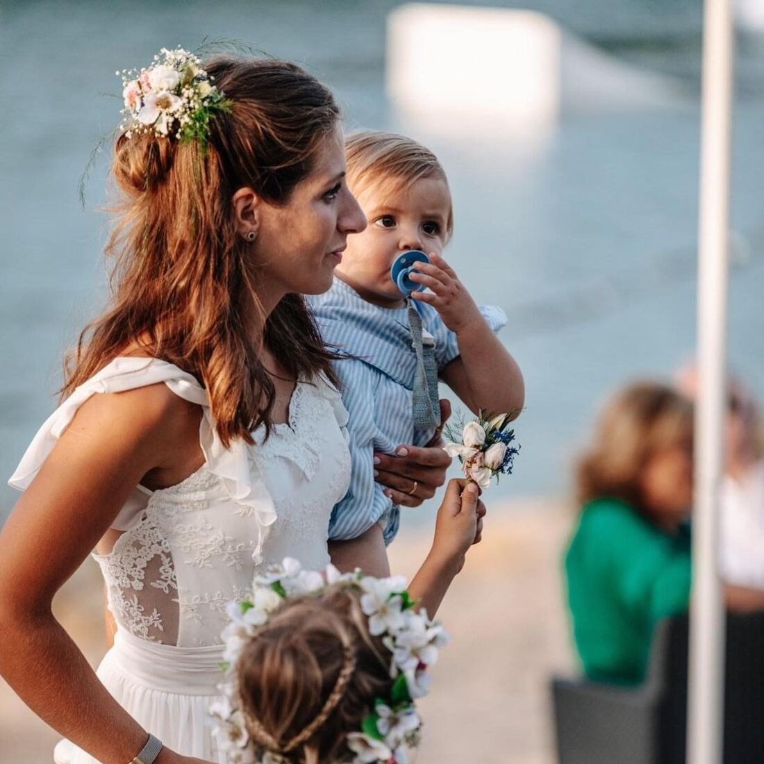 maria, lourenço, o noivo é que sbae