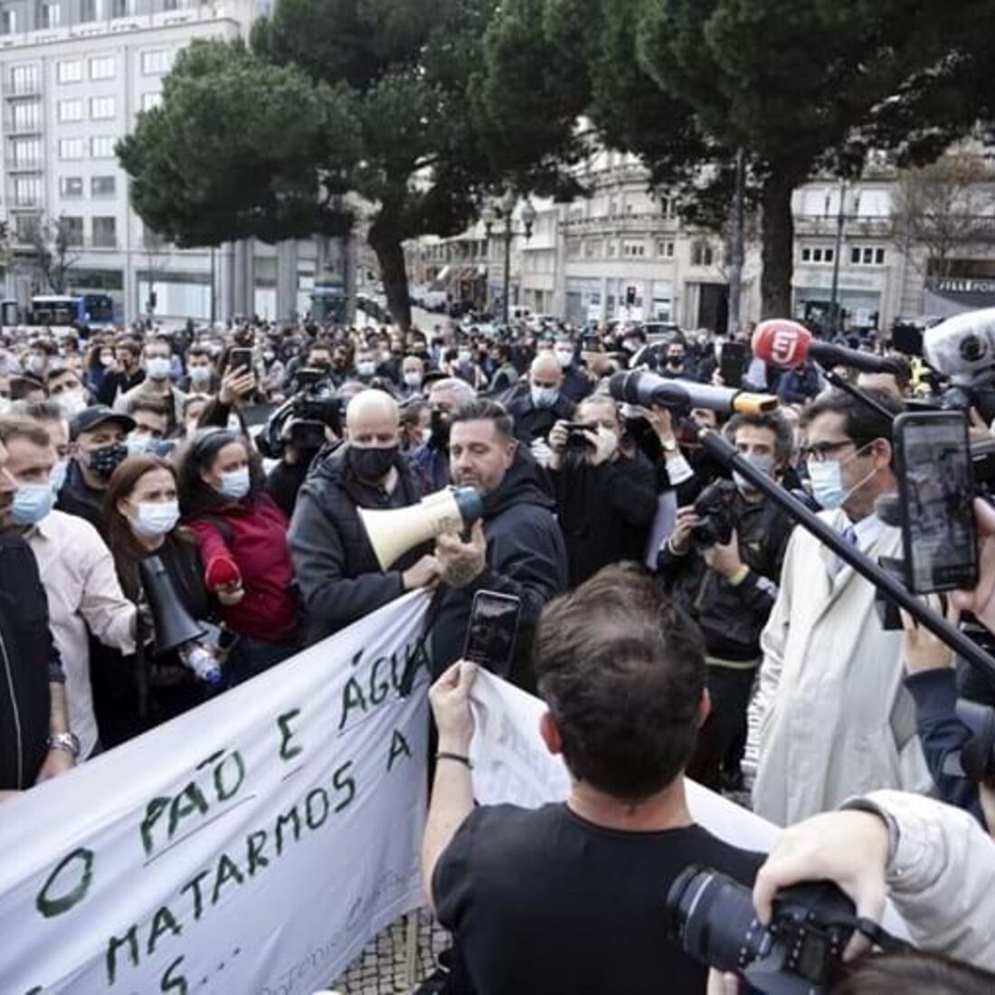 Ljubomir Stanisic, Manifestação Porto