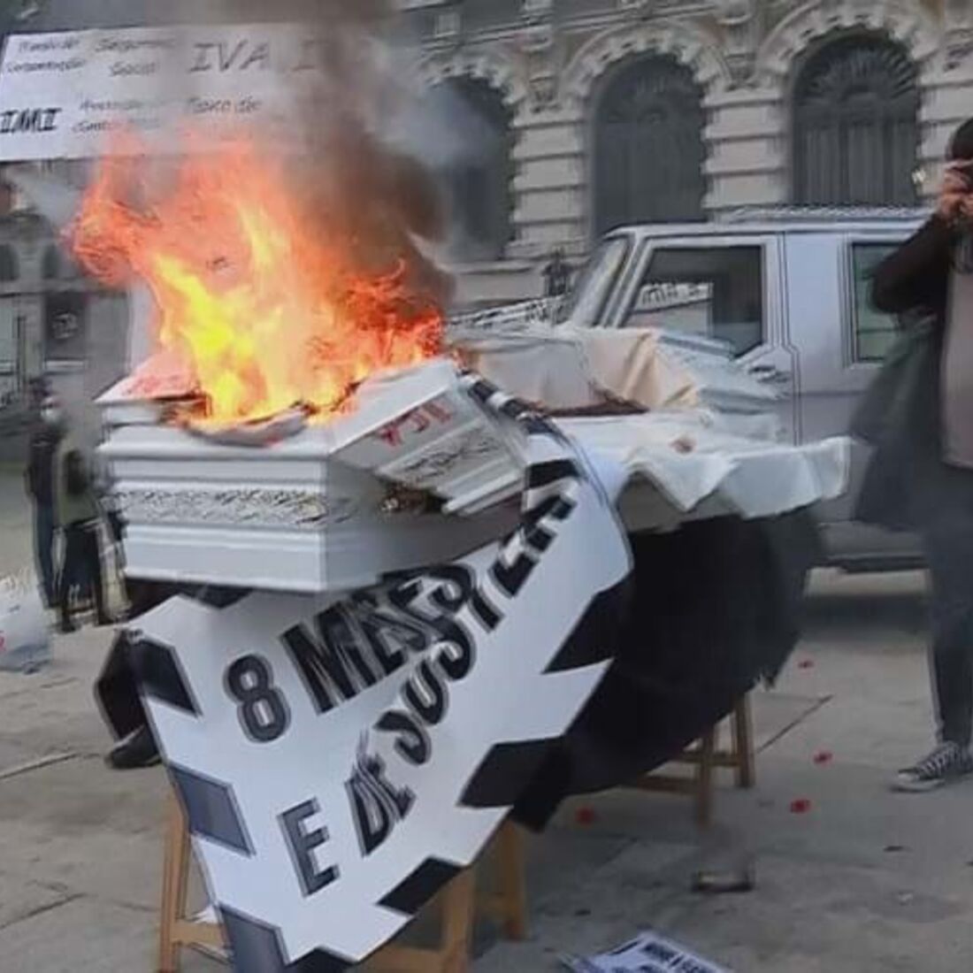 Ljubomir Stanisic, Manifestação no Porto