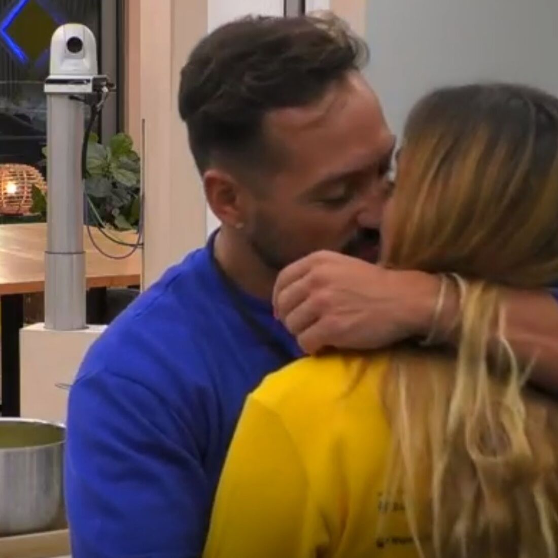 Zena, André Abrantes