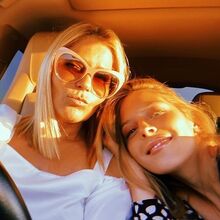 Fernanda Antunes, Sara Carreira