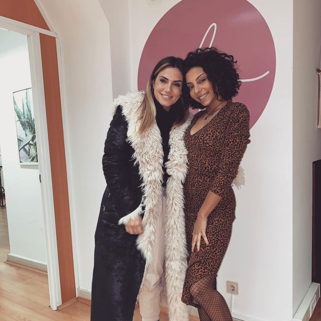 Jessica Fernandes, Sandra Fernandes