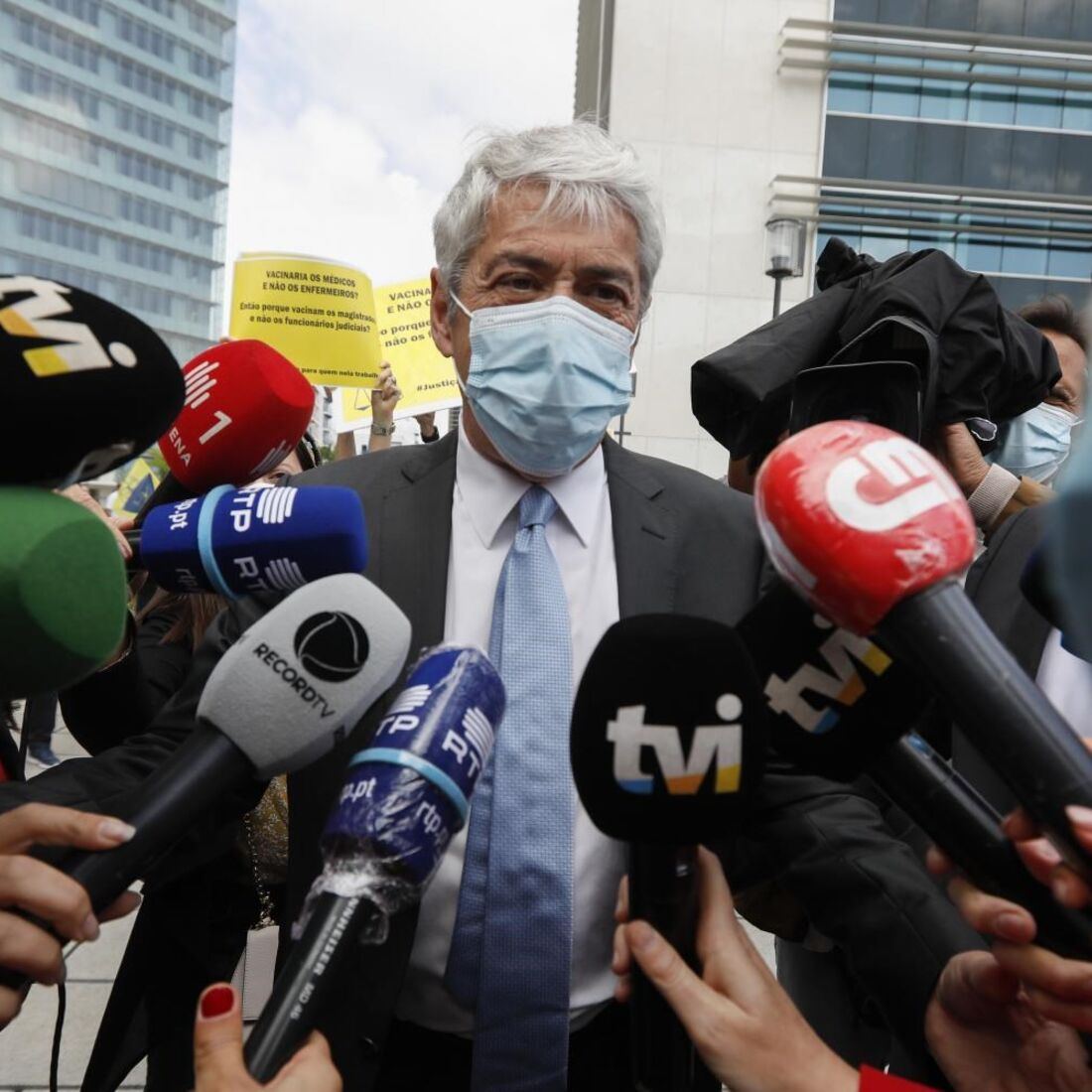 José Sócrates em tribunal