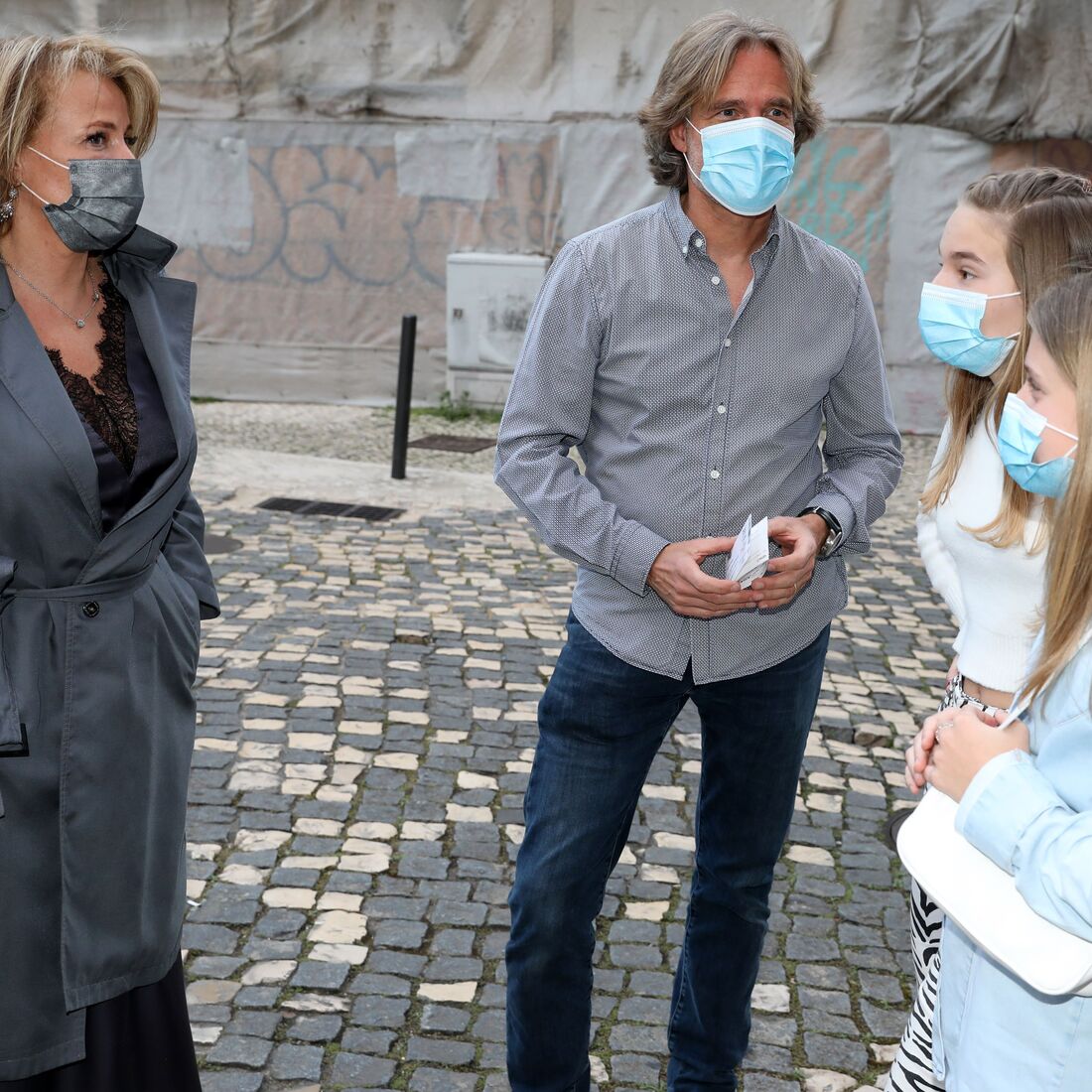 Alexandra Piet-Hein no teatro em família com a filha Margarida