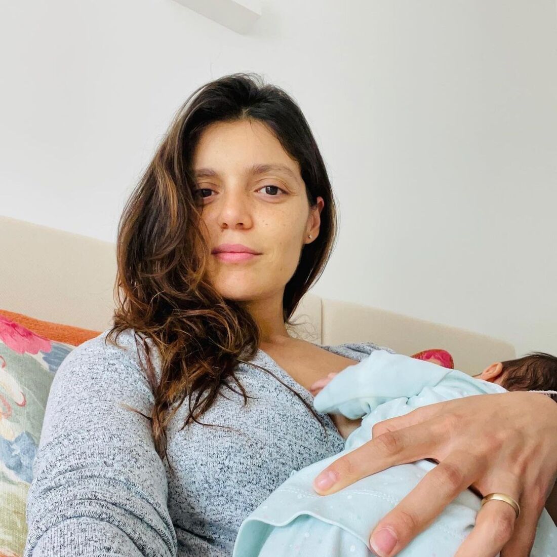 Andreia Rodrigues com as filhas