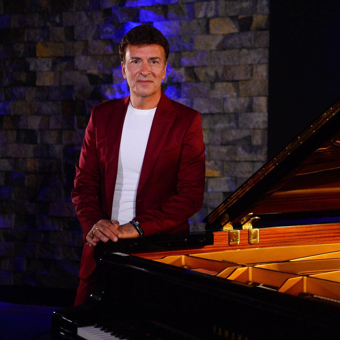 tony Carreira, josé alberto carvalho