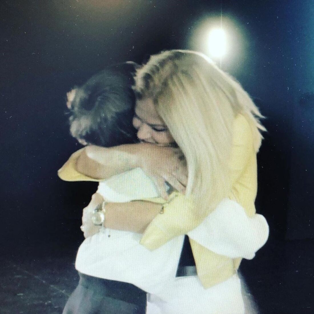 Os primeiros jovens a receber a bolsa da Associação Sara Carreira