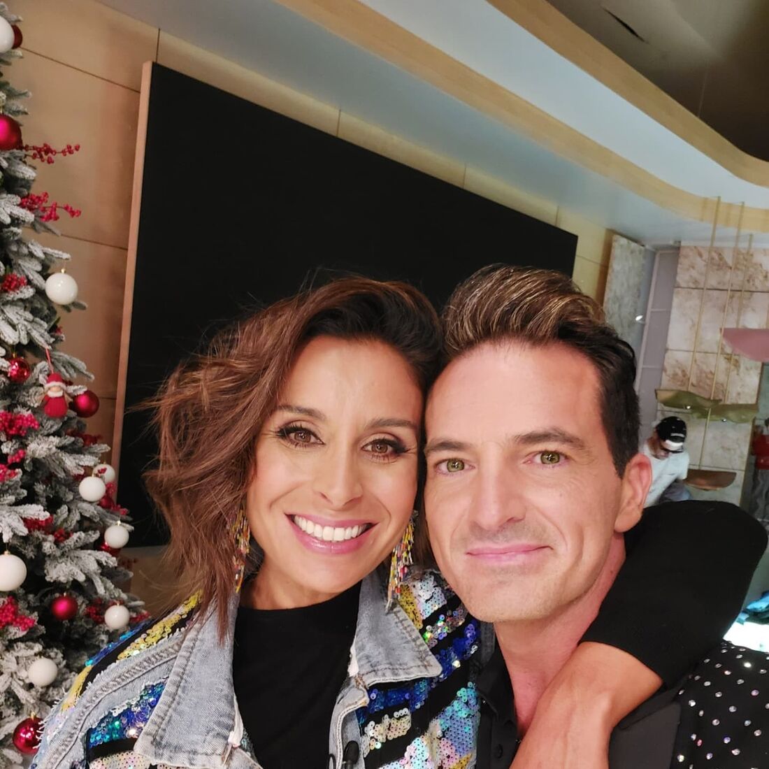 Jorge Guerreiro, Manuel Luís Goucha, Mónica Jardim, Cristrna Ferreira, Nuno Eiró, João Baião, Domingão, Somos Portugal