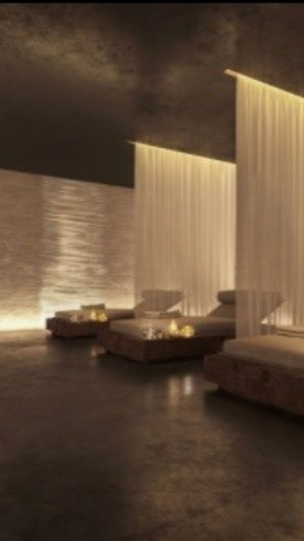 Hotel, Cristiano Ronaldo