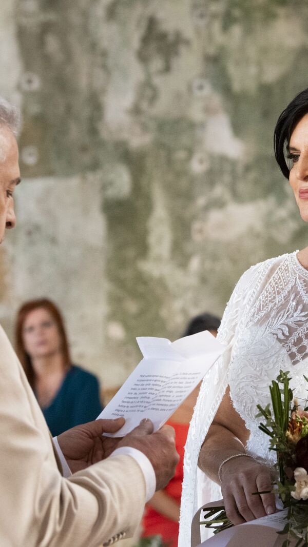 Casados à Primeira Vista, Dulce, João