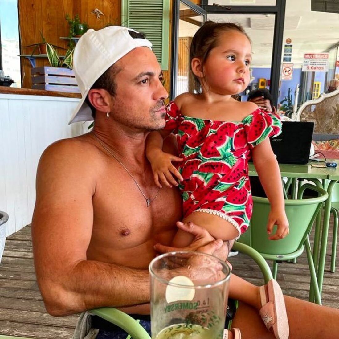 João Baptista com a filha Maria Clara