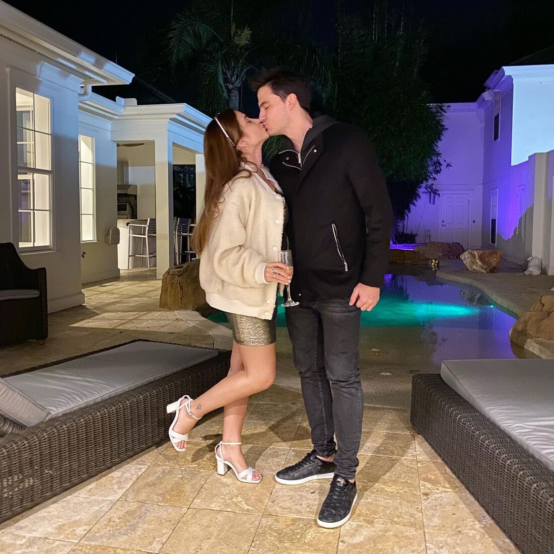 Bruna Gomes e Felipe Neto