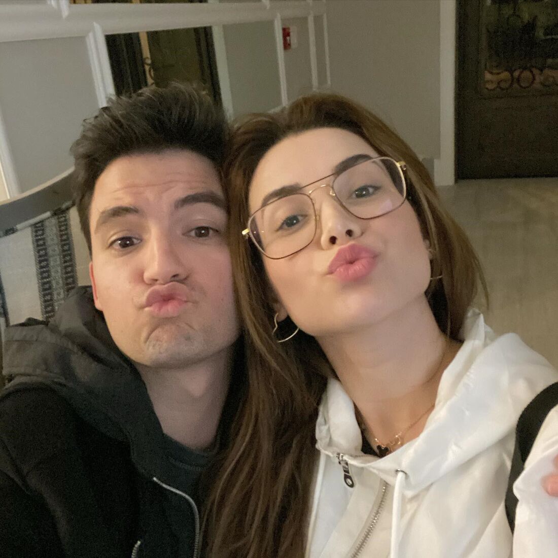 Bruna Gomes e Felipe Neto
