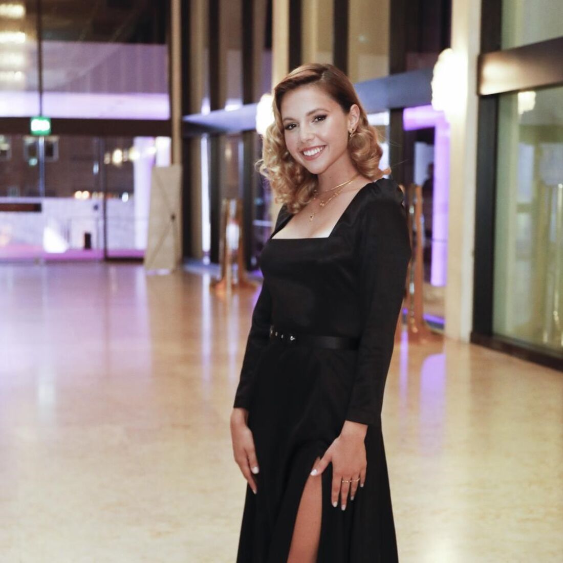 Laura Dutra, Tristan Roberts