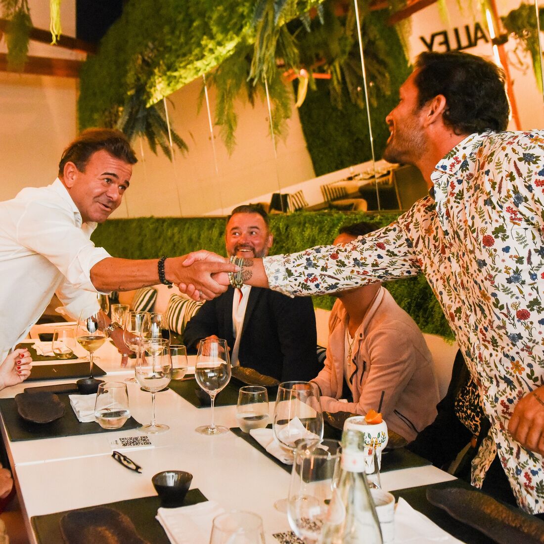 Francisco Macau e Sara na 'Warm up Summer FLASH!' no Sky Valley Vilamoura 