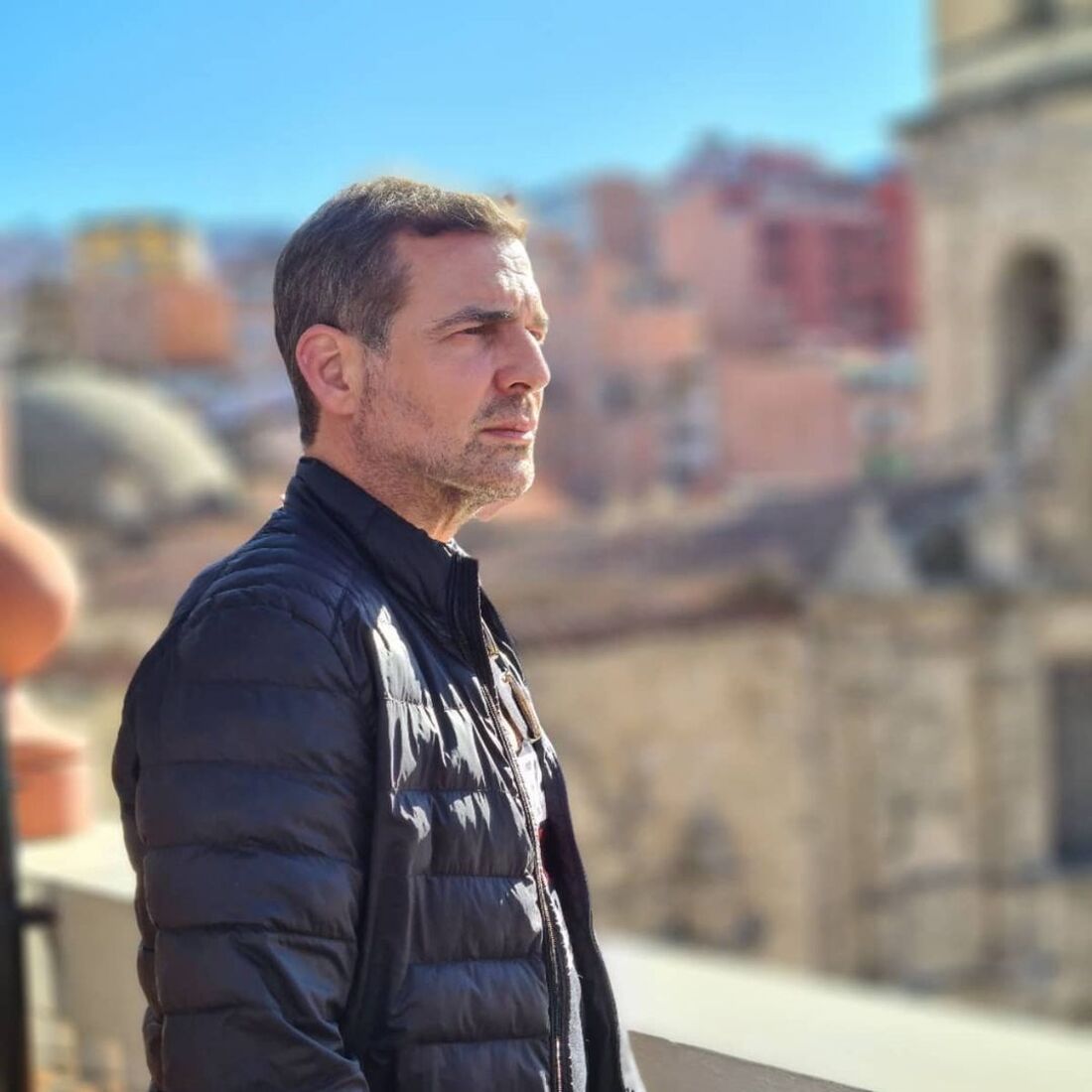 Pêpê Rapazote nas gravações de 'Rainha do Sul'