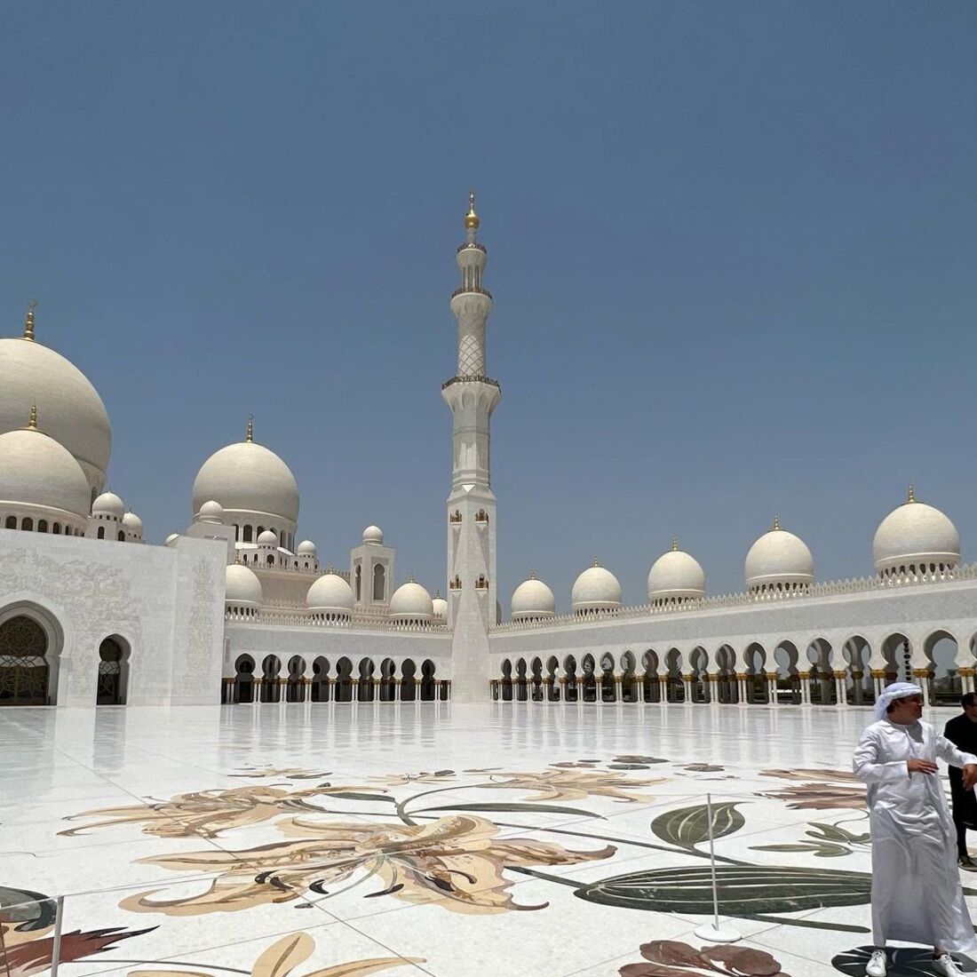 João Baião, Férias, Dubai