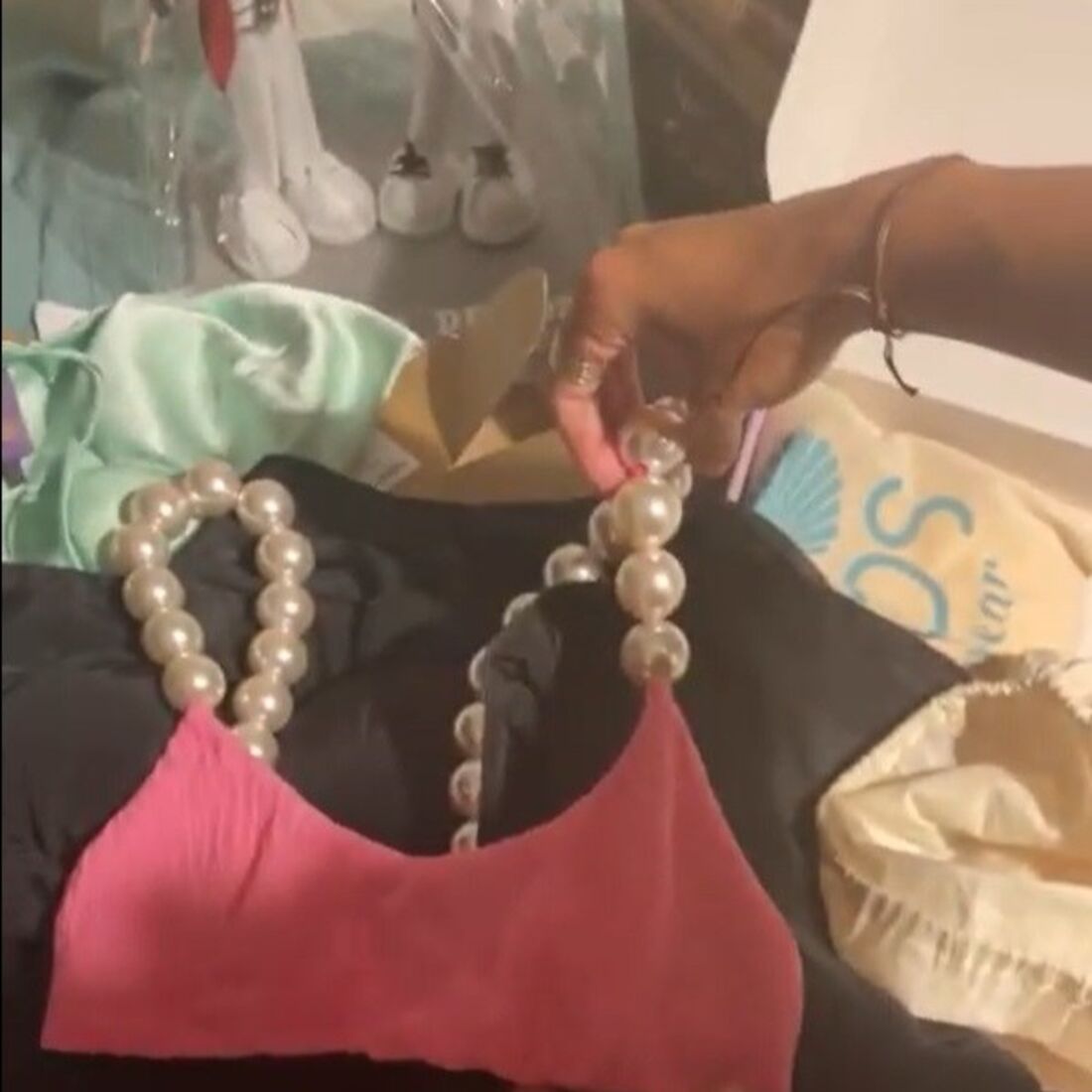 Bruna Gomes, Bernardo Sousa