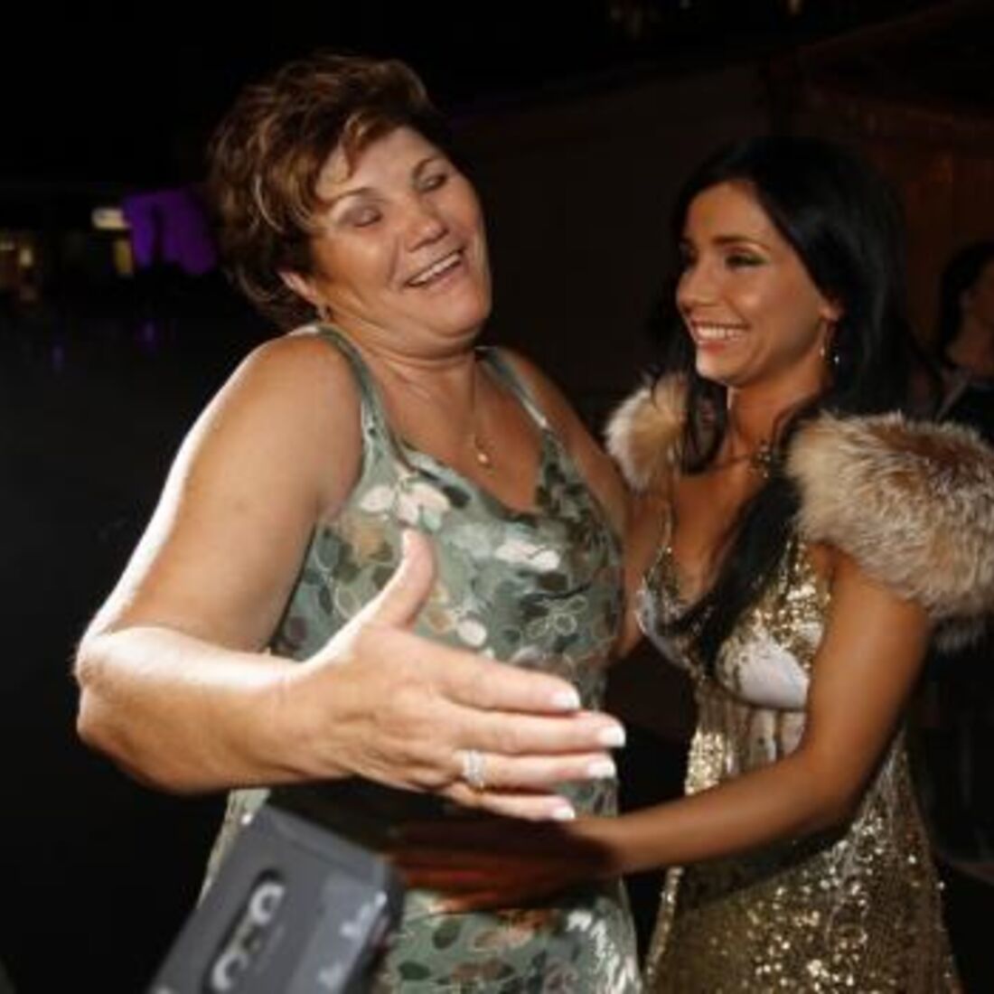 Luciana Abreu e Dolores Aveiro