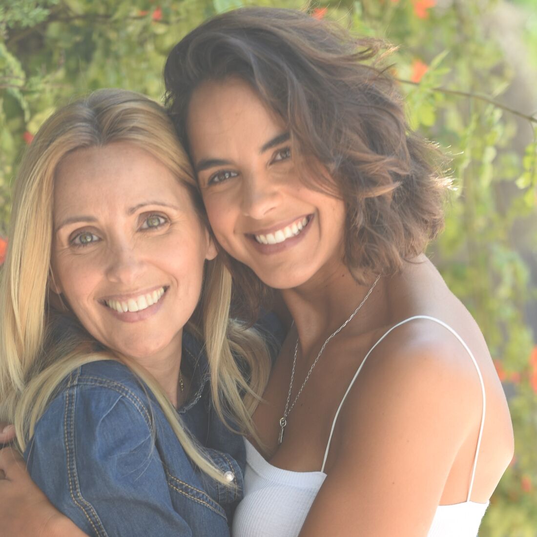 Sofia Alves, Sara Matos, Sangue Oculto