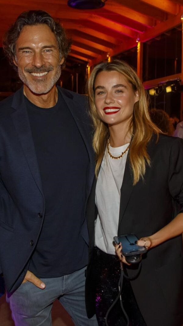 Paulo Pires e Kelly Bailey