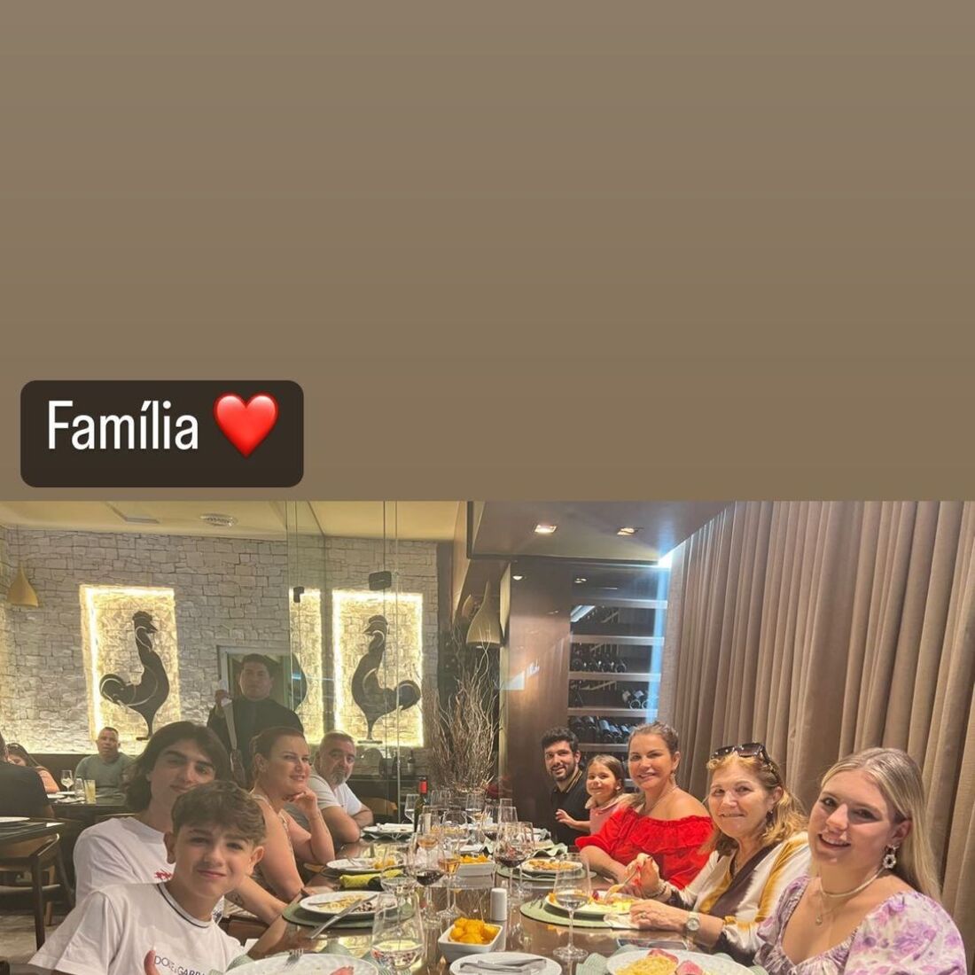 Kátia Aveiro, Elma Aveiro