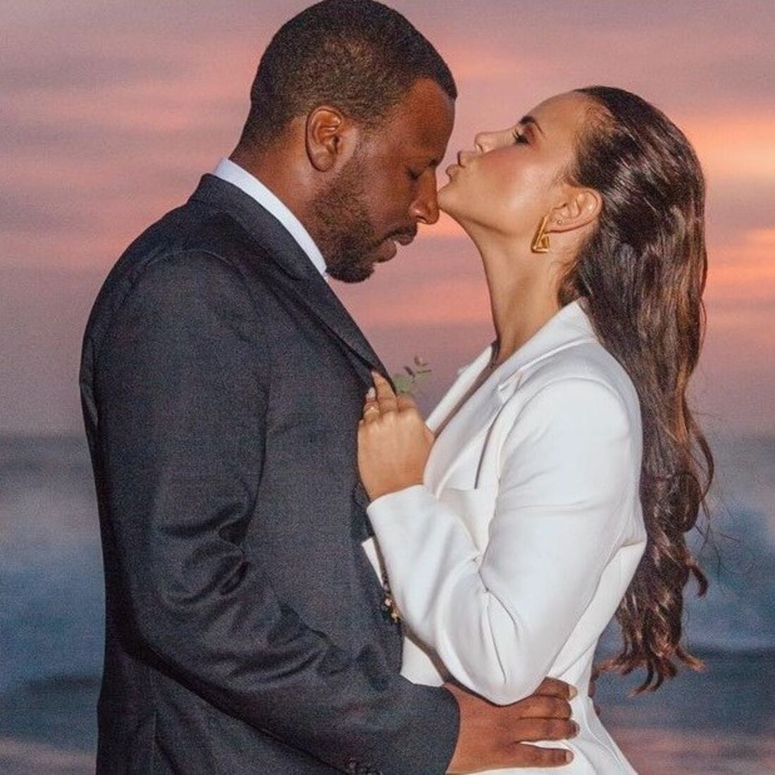 Dino D'Santiago, Naomi Guerreiro