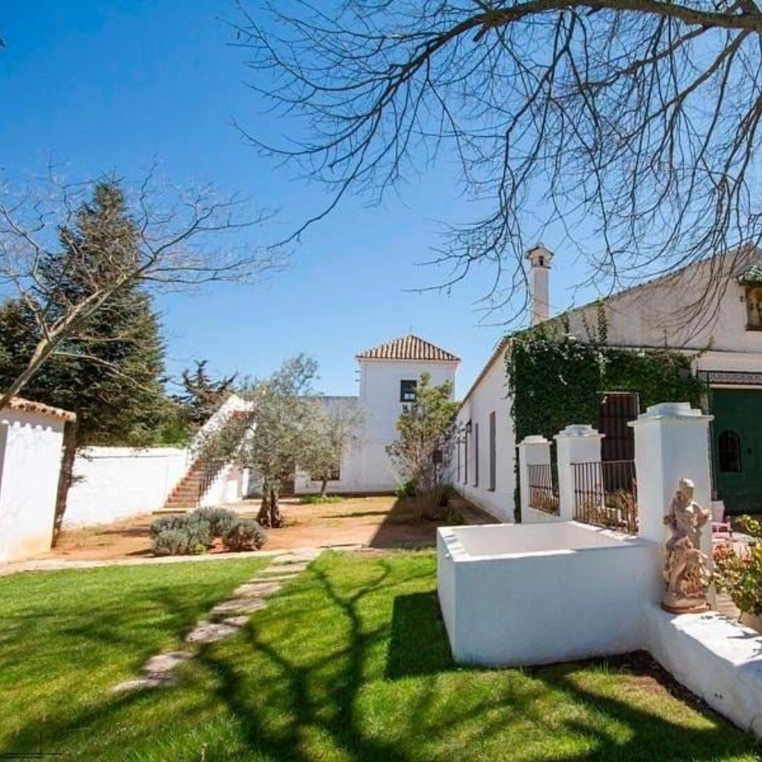 El Recreo de San Cayetano, Maria Cerqueira Gomes, Cayetano Rivera