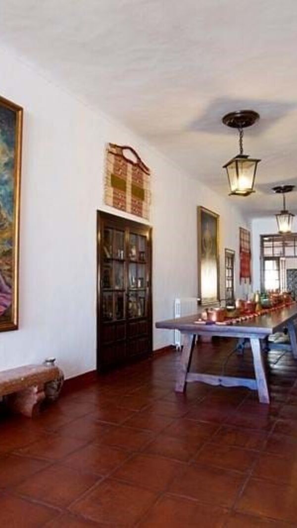 El Recreo de San Cayetano, Maria Cerqueira Gomes, Cayetano Rivera