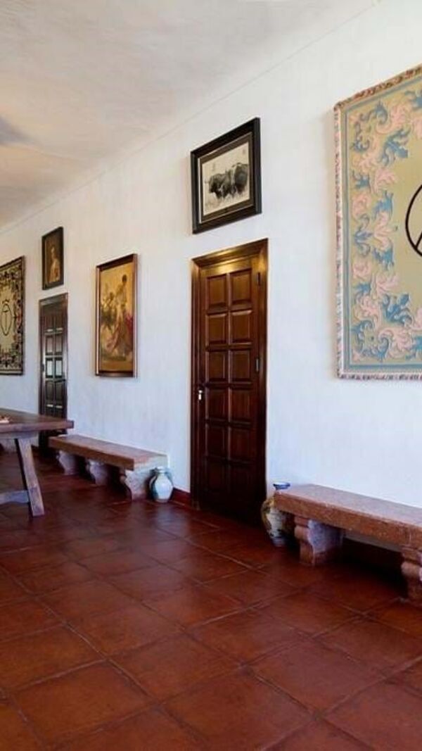 El Recreo de San Cayetano, Maria Cerqueira Gomes, Cayetano Rivera
